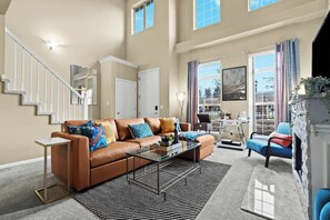 Televisión y oficina 