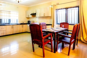 In-room dining - The Hedge (Lusaka)