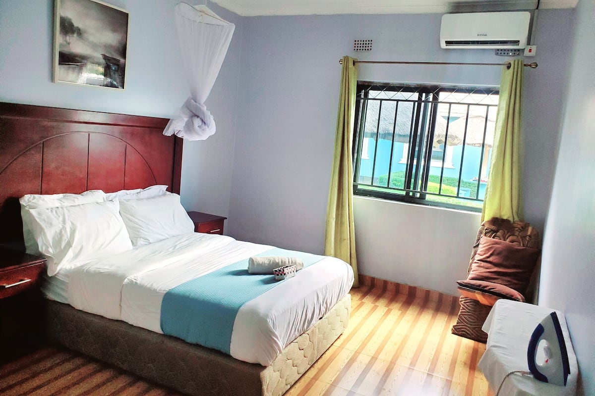 Standard Apartment, 2 Bedrooms, Non Smoking, Air conditioning | 2 bedrooms, individually decorated, individually furnished, desk