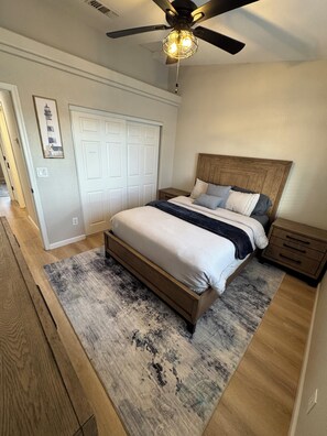 3 Schlafzimmer, Bügeleisen/Bügelbrett, kostenloses WLAN, Bettwäsche