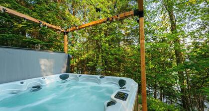 Le Chalet Bleu, lakefront with spa