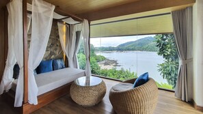 Room - Sinae Phuket Luxury Hotel (Ratsada)