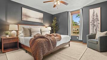 5 sovrum, skrivbord, strykjÀrn/strykbrÀda och resesÀng