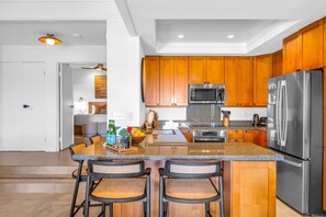 Condo (4 Bedrooms) | Private kitchen | Microwave, oven, dishwasher, coffee/tea maker - Kapalua Golf Villas Collection by KBM - 2 Units in same building (24p7/24p2) (Kapalua)