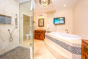 Bathroom - Kapalua Golf Villas Collection by KBM - 2 Units in same building (14p6/14v3) (Kapalua)