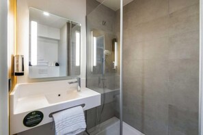 Unclassified image, 2 of 22, button - B&B HOTEL Carcassonne Rocadest La Cité (Carcassonne)