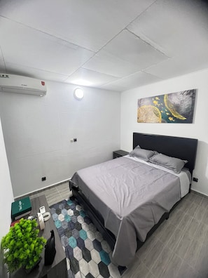 1 bedroom, iron/ironing board, WiFi