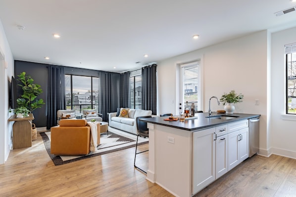Apartment, 2 Bedrooms, Balcony | Living area | 50-inch Smart TV with digital channels