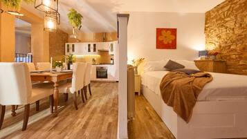 2 bedrooms, WiFi, bed sheets