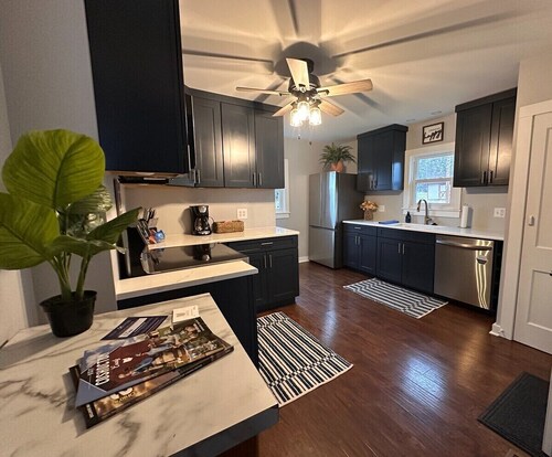 Relax and Roscoe Apartment