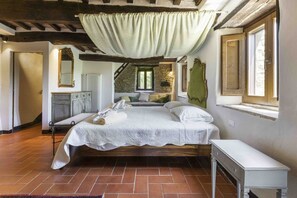 5 Schlafzimmer, WLAN, Bettwäsche