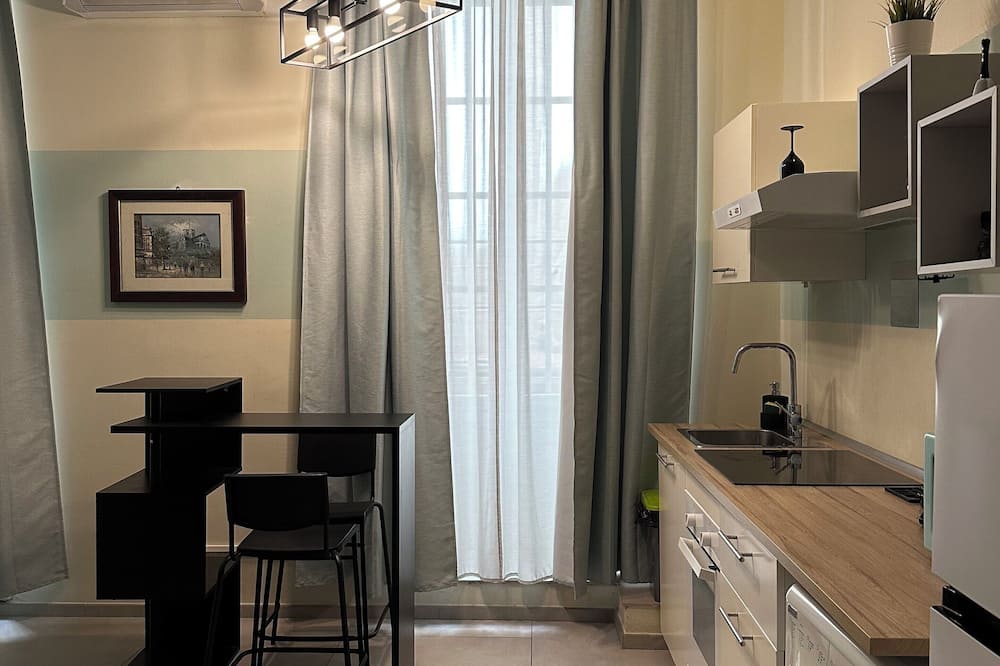 Station Apartment East