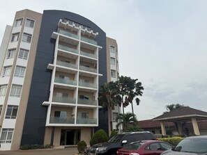 Ngoại thất