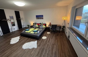 1 chambre, Wi-Fi gratuit, draps fournis