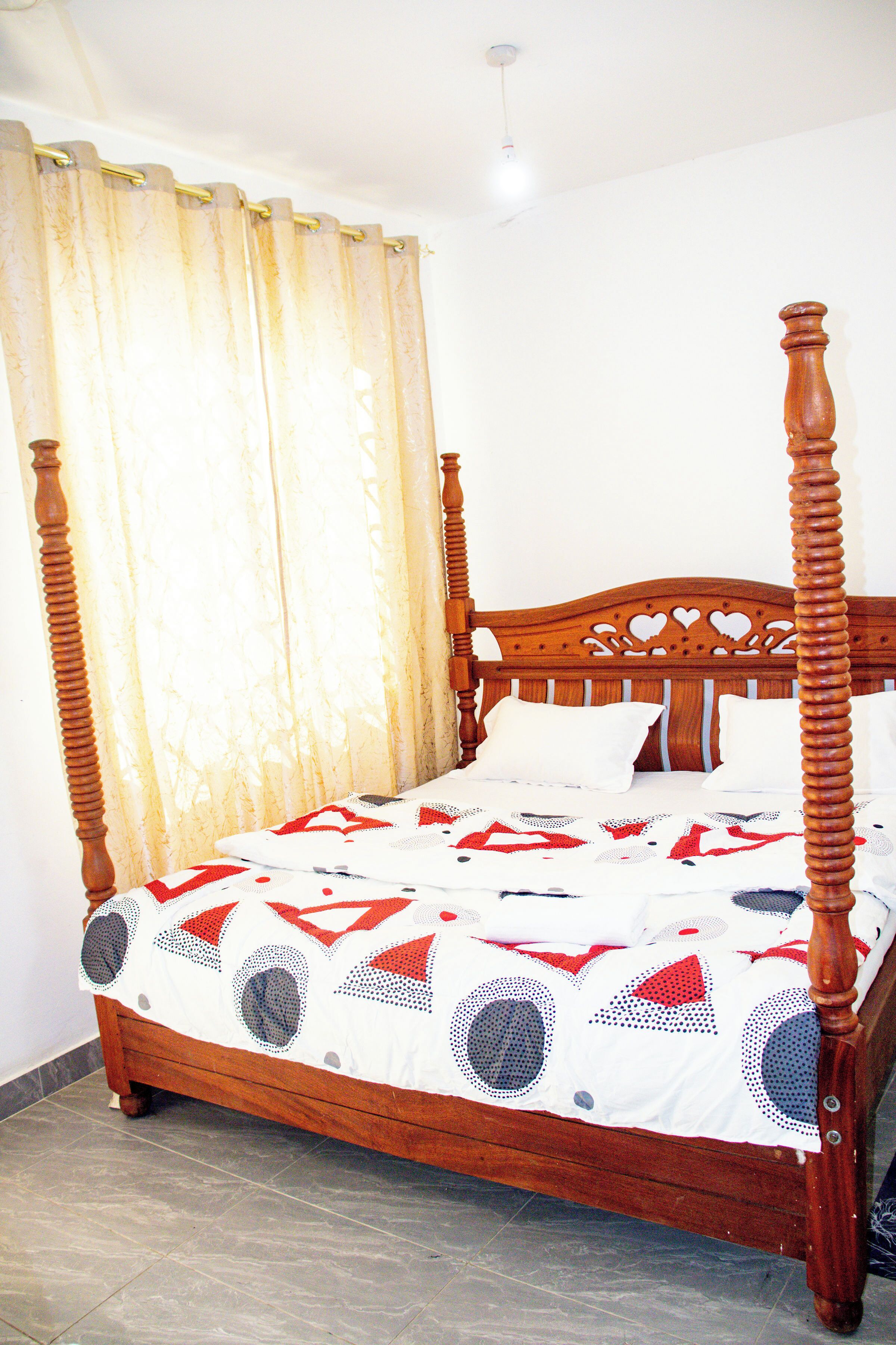 1 chambre, fer et planche à repasser, Wi-Fi, draps fournis