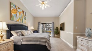 3 bedrooms, desk, iron/ironing board, travel cot