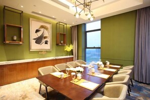 Unclassified image, 4 of 85, button - Aosen Hotel (Xinji)