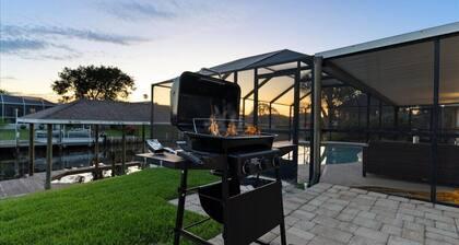 Florida 3BR Waterfront Home w/Views-Patio-BBQ-Pool