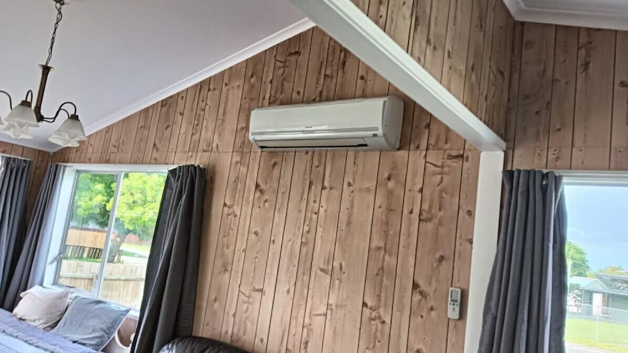 3 Bedroom House at 95 Aquirus Drive
