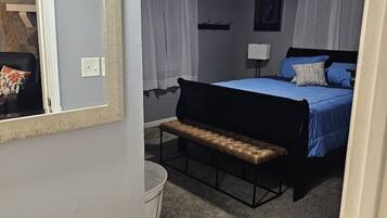 2 bedrooms, desk, travel cot, free WiFi