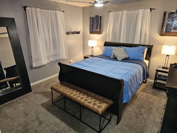 2 bedrooms, desk, travel crib, free WiFi