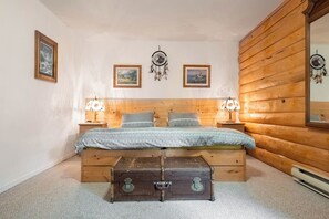 4 bedrooms, iron/ironing board, WiFi, bed sheets - Beautiful Ranch stay for up to 10 people (Lone Butte)