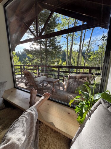 Relax &Reconnect at Zen Spa mountain cabin-Lux bath, Japanese 4D massage chair