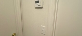 Charming bed & breakfast in wonderful Winter Haven with WiFi, fitness room