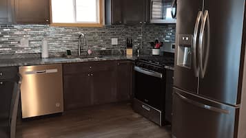 Microwave, oven, stovetop, dishwasher