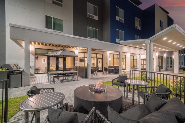 Aire de pique-nique/barbecue