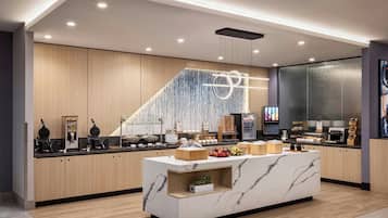 Free daily continental breakfast