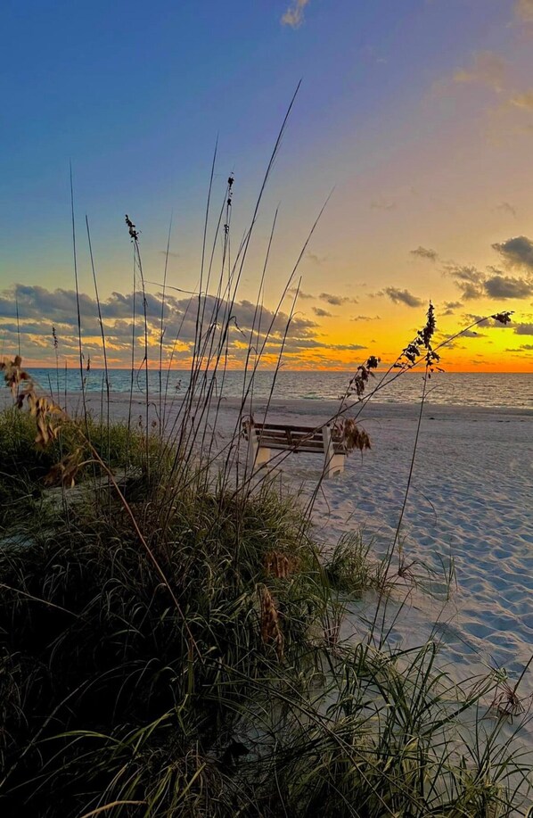 Beach - Country style 3-bedroom condo in fabulous Tara G&CC with Class A Membership (Bradenton)