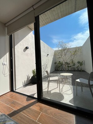 Standard Studio, Patio, Courtyard View | Terrace/patio - Lapso at Asís (Guadalajara)