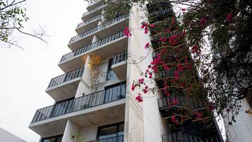 Bagian depan properti