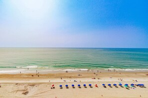 Beach nearby - Landmark 1230 (Myrtle Beach)