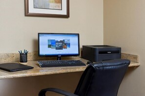 Interior - Sontesta simply suites (Houston)