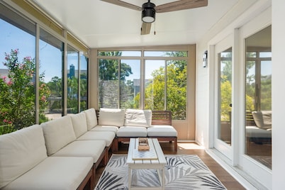 Club Paradise: Pet Friendly, Soundside, Newly Updated!