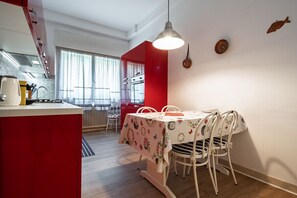 Uklassifisert bilde, 3 av 45, knapp