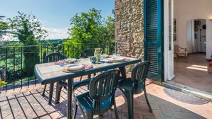 Outdoor dining - Frantoio by Interhome (Casale Marittimo)