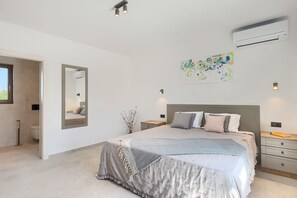 4 bedrooms, soundproofing, Internet
