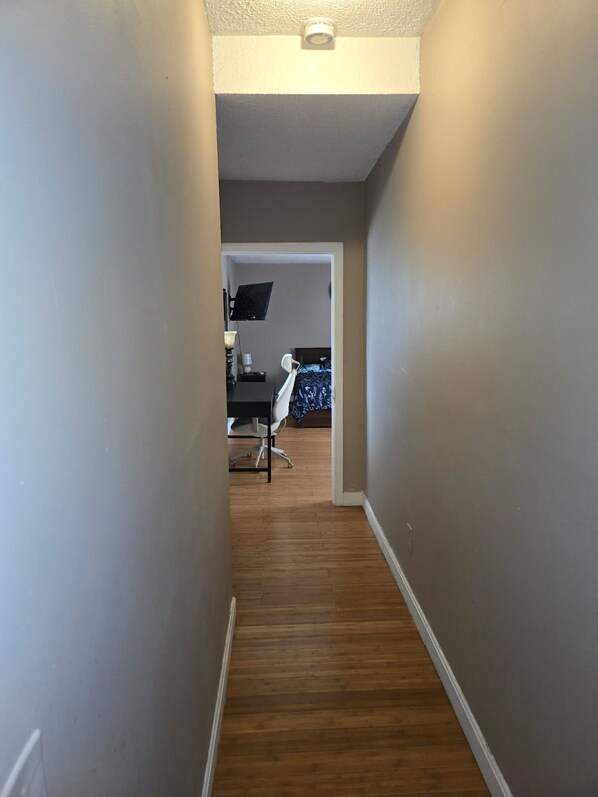 1 bedroom, free WiFi - Nice big apt near Whole Foods, Brown University (Providence)