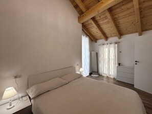 3 Schlafzimmer, Bügeleisen/Bügelbrett, WLAN, Bettwäsche