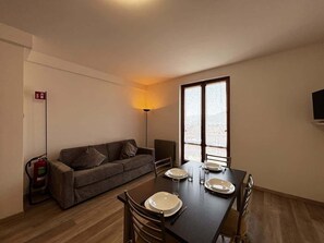 Interior - Dennis House Gravedona - Larihome A86 (Gravedona ed Uniti)