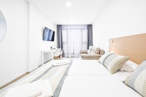 Iron/ironing board, travel crib, WiFi, bed sheets