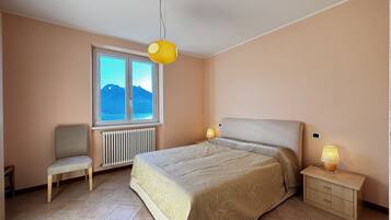 1 camera, Wi-Fi, lenzuola