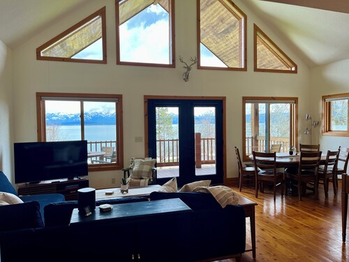 The Montana Lakeview Chalet: Flathead Lake
