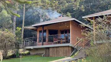 Chalet romántico, vistas a la montaña | 1 dormitorio, sistema de insonorización, wifi gratis