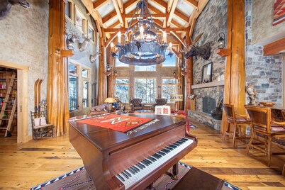 Custom luxury ski-in ski-out Lodge with hot tub, sauna, theater room and more!