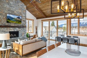 智能電視、壁爐