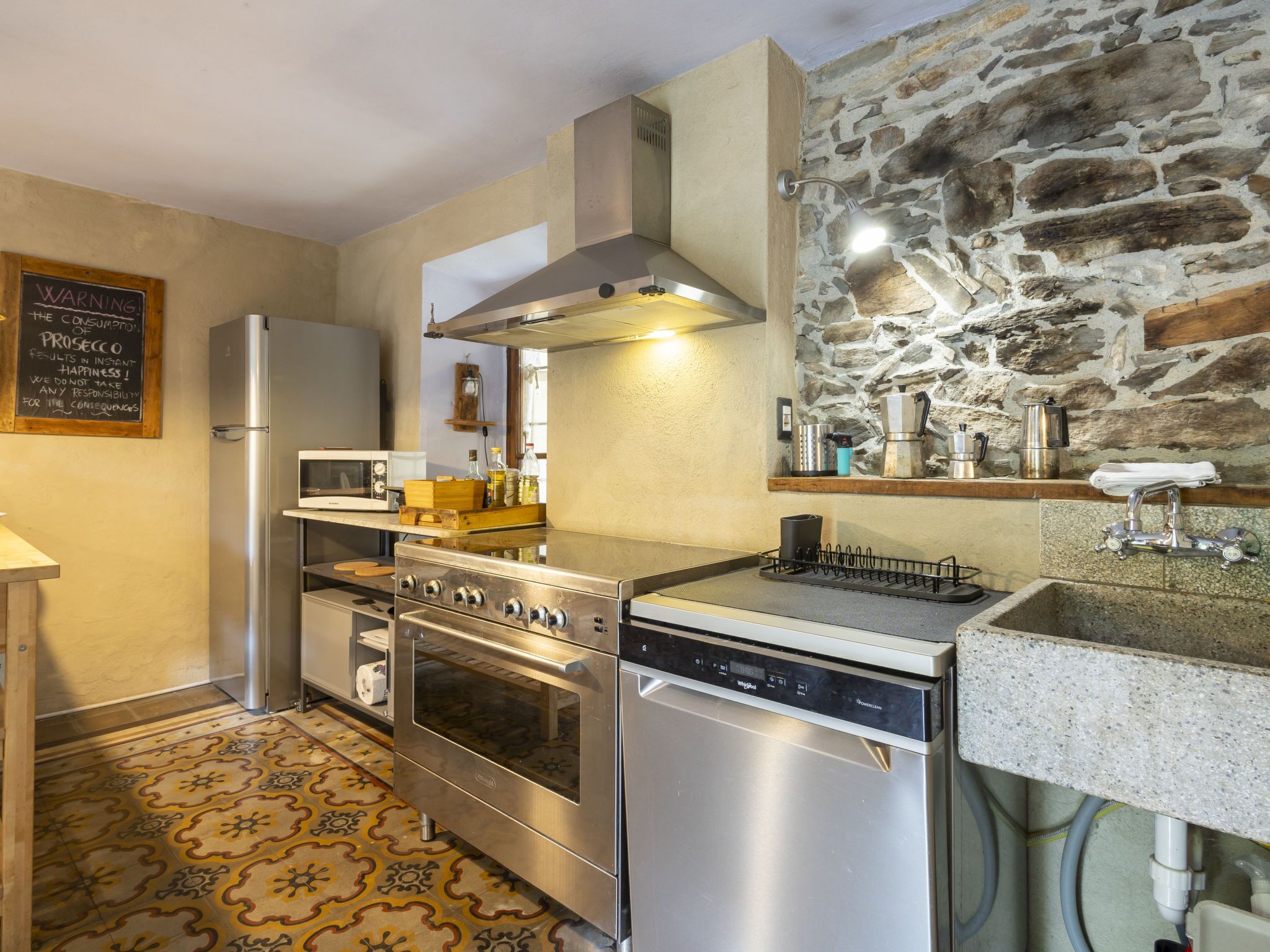 Fridge, microwave, oven, dishwasher